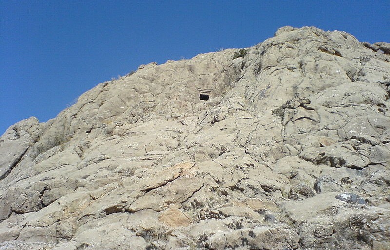 Sorkh Deh chamber tomb