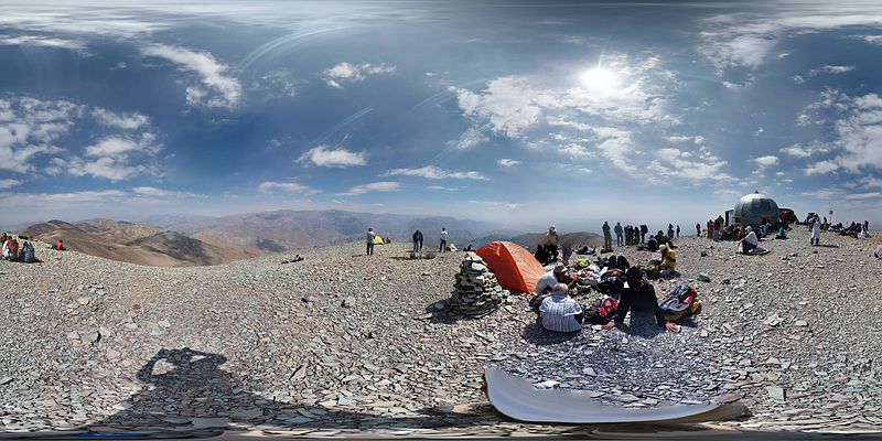 Tochal_Peak,_360°_View