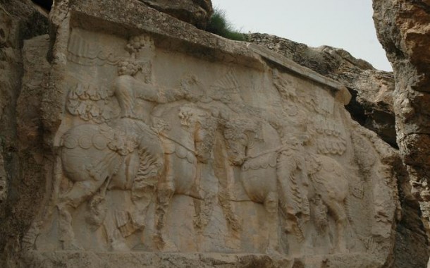 Investiture relief of Shapur I , Naqsh-e Rajab