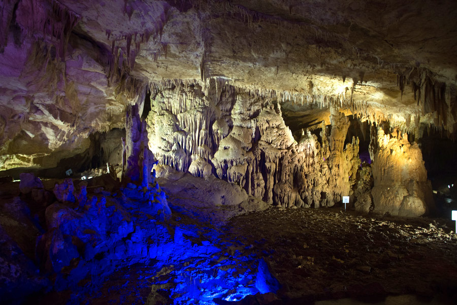 غار پرومتئوس Prometheus Cave
