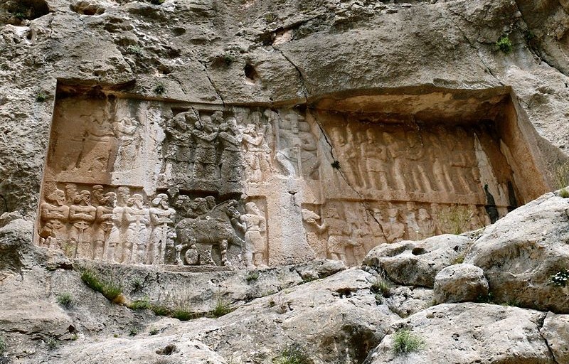 Victory relief of Shapur II over the rebels , Tang-e Showgan